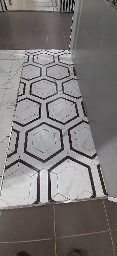 SELECT CARRARA 28