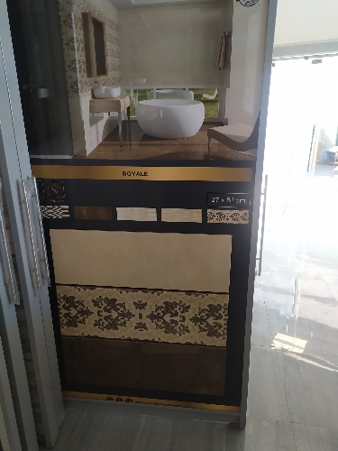 ROYALE MARRON 81