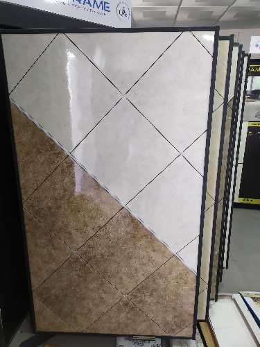 UNIVER MARRON 40